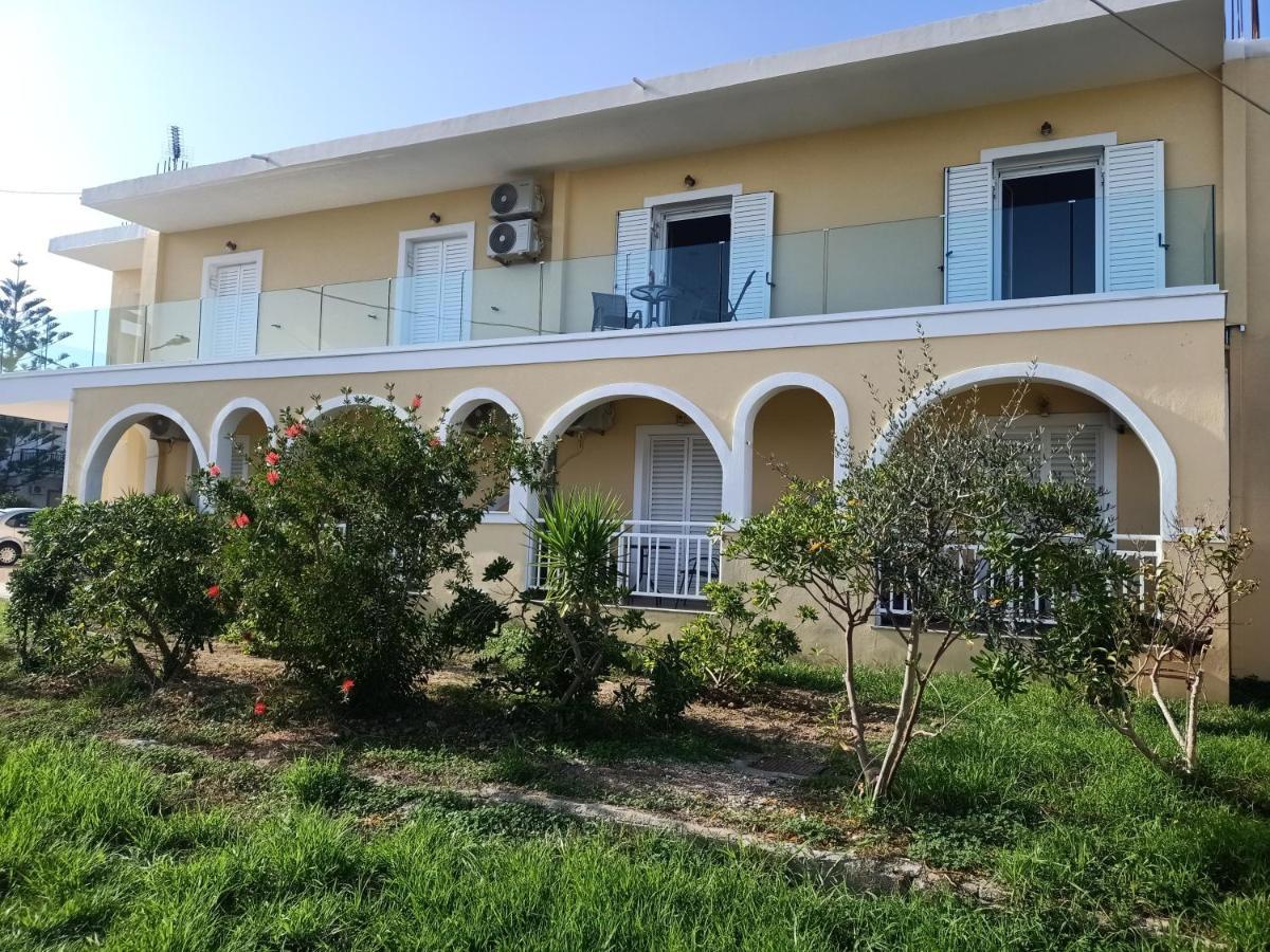 Almiriki Studios & Apartments أليكيس المظهر الخارجي الصورة